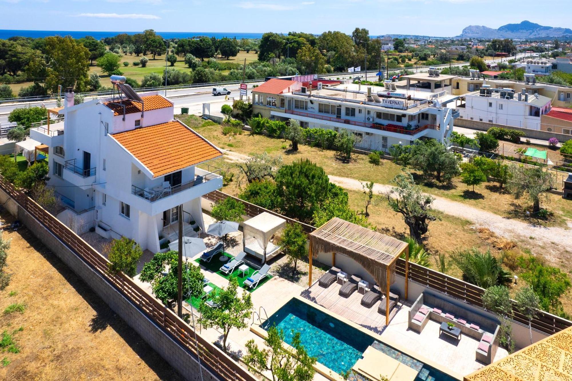 Afantou Golf Luxury Villa Exterior photo
